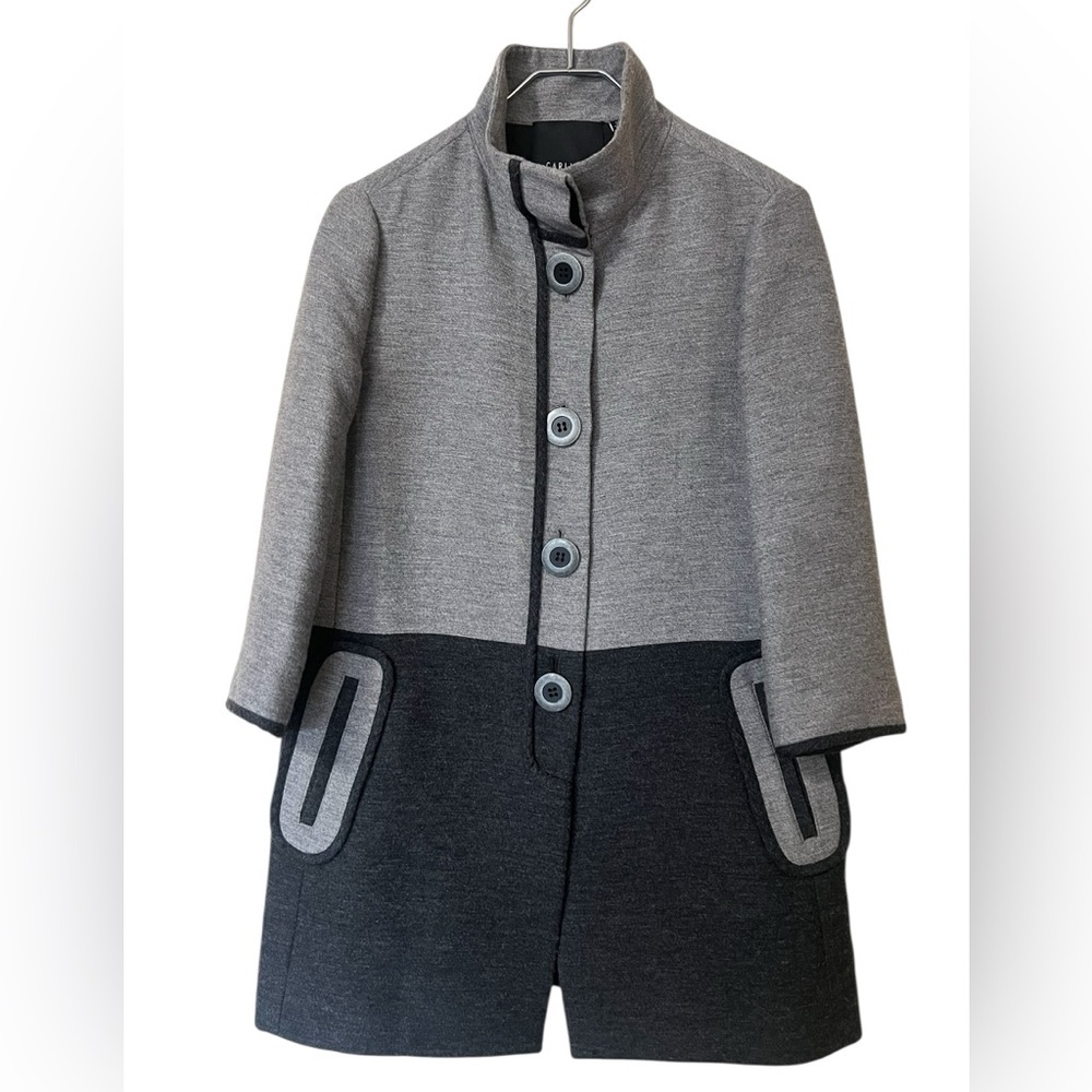 Carlisle Collection wool silk gray colorblock coat oversized silver buttons